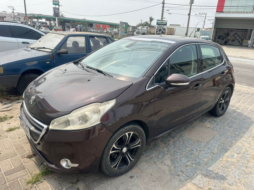 Peugeot 208 2015