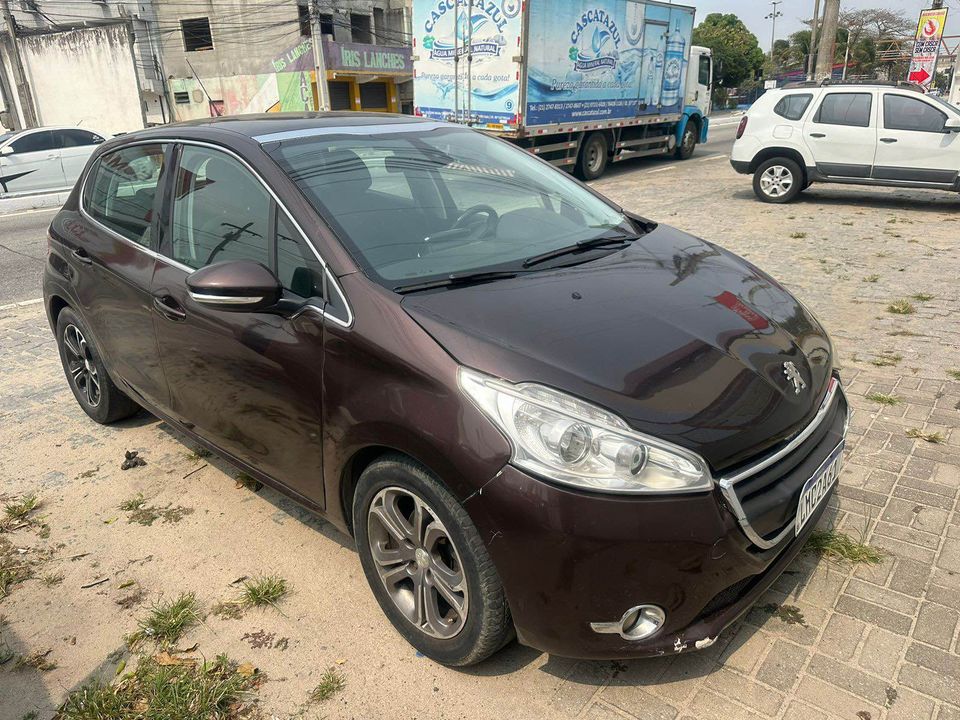 Peugeot 208 2015